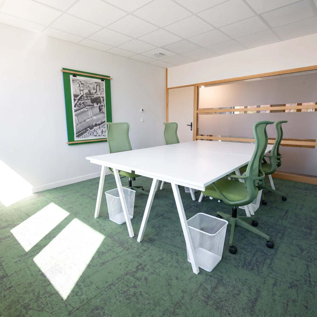 Bureau privatif 4 postes WIDE Andrézieux-Bouthéon, photo non contractuelle